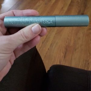 BNWB Too Faced Better Than Waterproof Mascara
